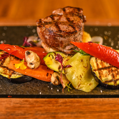 Beefsteak with blueberry sauce